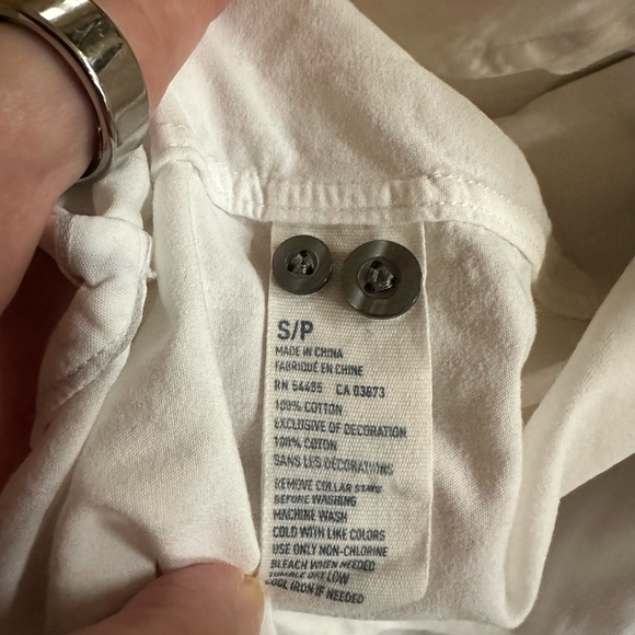 American Eagle Outfitters Premium Vintage Fit White Dress Shirt - Picture 8 of 11